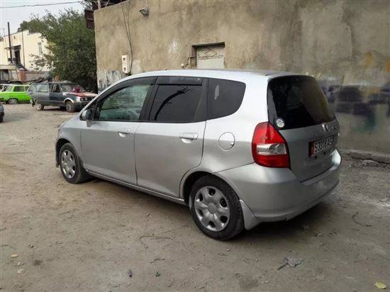 Honda Fit 2002