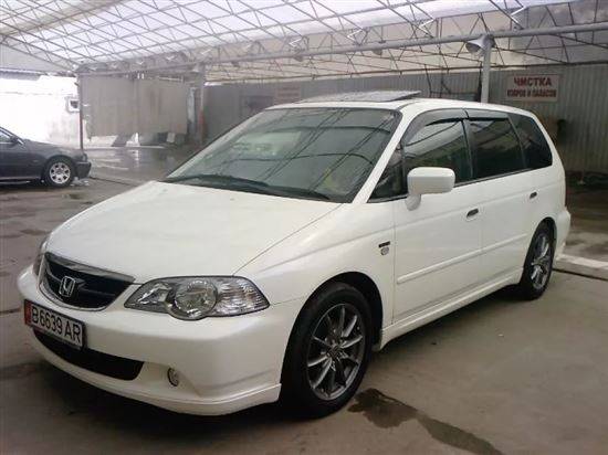 Хонда одиссей 2002. Honda Odyssey 2002. Хонда Одиссей 2003 Абсолют белый. Хонда Одиссей 2001 белый перламутровый.